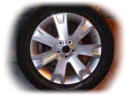 Brownlowes Auto Body Repairs - Alloy Painting & Repairs